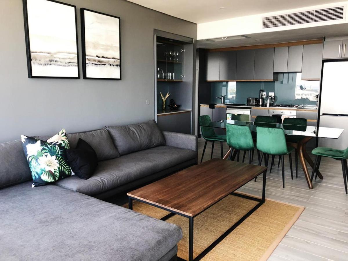 Апартаменты Umhlanga Arch 10Th Floor- Sea Views! Дурбан Экстерьер фото
