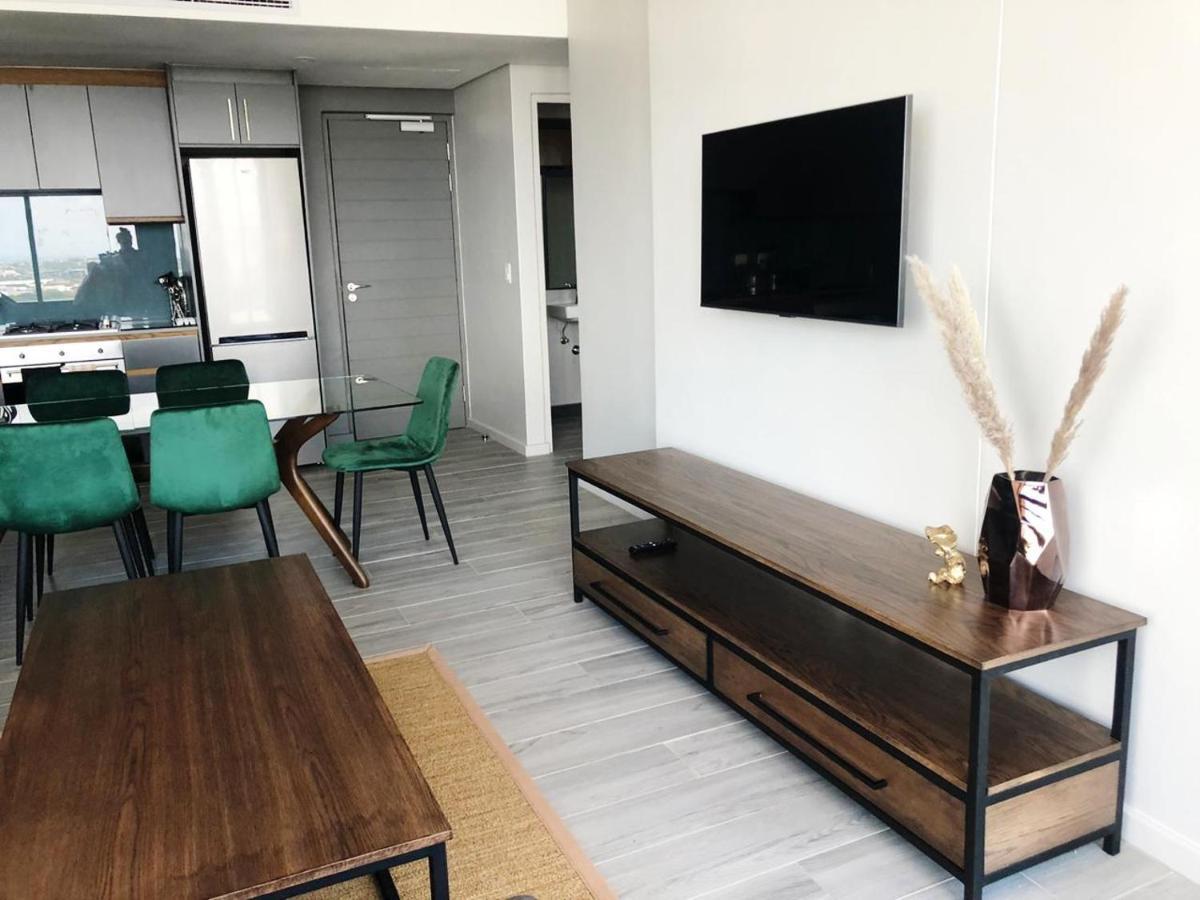 Апартаменты Umhlanga Arch 10Th Floor- Sea Views! Дурбан Экстерьер фото