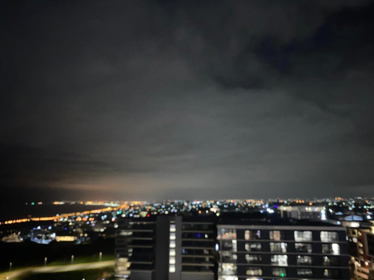 Апартаменты Umhlanga Arch 10Th Floor- Sea Views! Дурбан Экстерьер фото